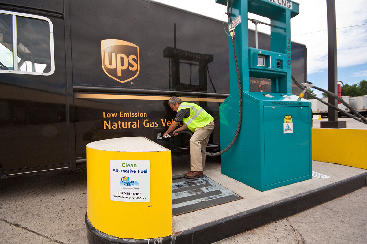 Integrating Medium and Heavy Duty Natural Gas Vehicles into Your Fleet